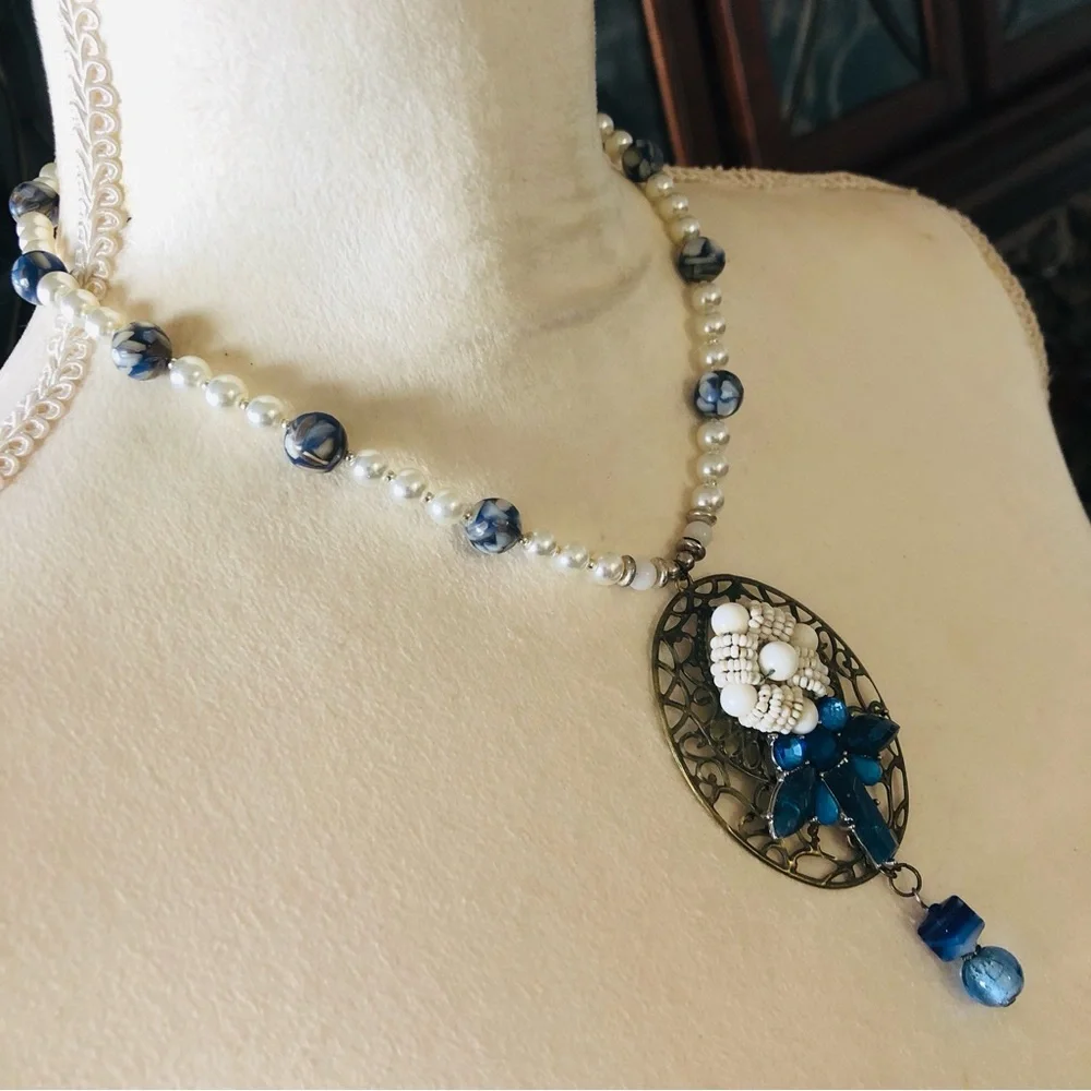 Handcrafted repurpose cal-silica bead Czech glass pearl necklace